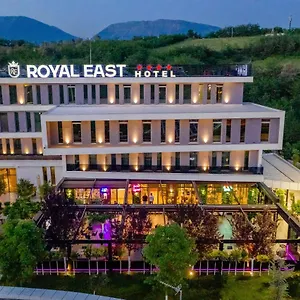 **** فندق Royal East ألبانيا